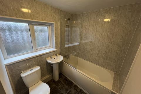 2 bedroom terraced house to rent, Brentwood Villas, Reynoldson Street, Hull HU5