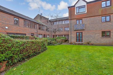 1 bedroom ground floor flat for sale, Station Road, Sutton, Surrey