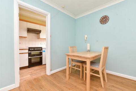 1 bedroom ground floor flat for sale, Station Road, Sutton, Surrey