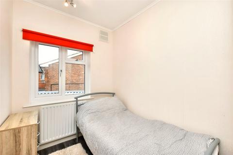 3 bedroom semi-detached house for sale, Aston Drive, Leeds