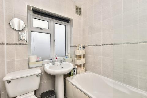 5 Aston Drive, Leeds, LS13 2DY