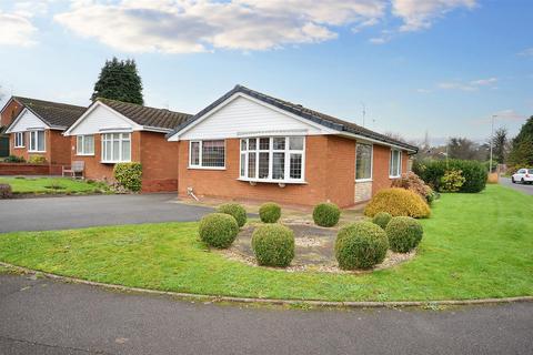 2 bedroom detached bungalow for sale, Runnymede, Stone