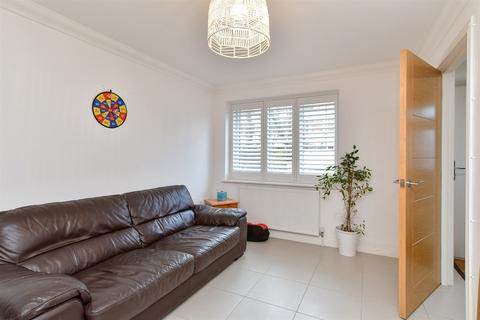 3 bedroom terraced house for sale, Mulberry Gardens, Goring-By-Sea, Worthing, West Sussex