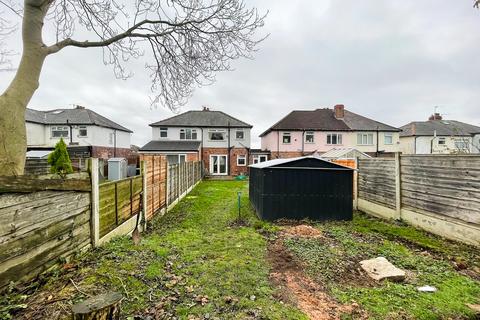 2 bedroom semi-detached house for sale, Manor Road, Brinnington