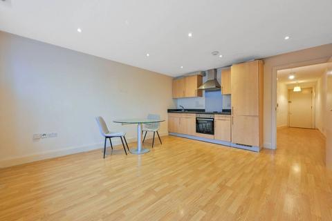 1 bedroom flat to rent, Clarendon House, Kingston, Kingston upon Thames, KT2