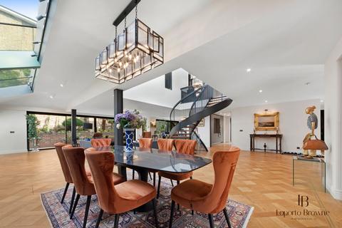 5 bedroom detached house for sale, Hillside Close, St. John's Wood, NW8