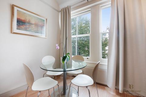 1 bedroom apartment for sale, Clanricarde Gardens, W2