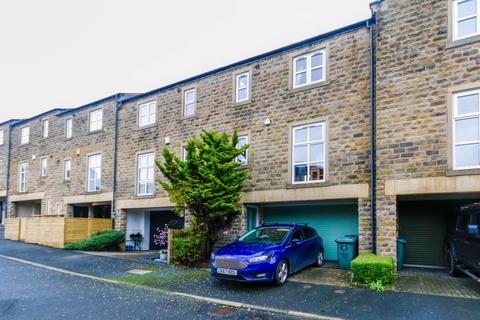 2 bedroom terraced house for sale, Gatesway, Harden, Bingley, West Yorkshire, BD16