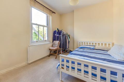 2 bedroom flat for sale, Leicester Road, Barnet EN5