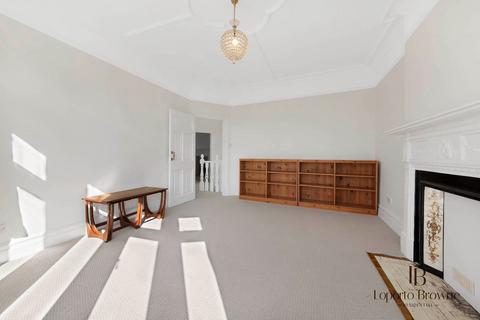 2 bedroom apartment to rent, Holm Lodge, NW2