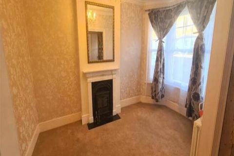 3 bedroom house to rent, Lincoln Road, Sidcup, Kent