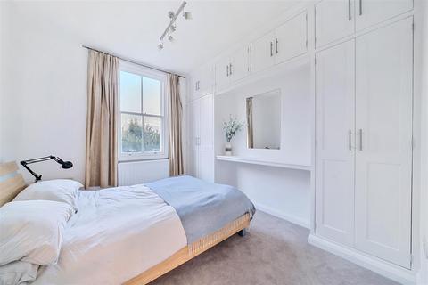 1 bedroom apartment for sale, St. Andrews Road, Surbiton