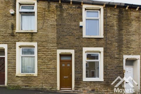 3 bedroom apartment to rent, Edleston Street, Accrington