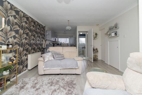 1 bedroom maisonette for sale, Wye Gardens, Cliftonville, CT9