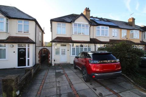 3 bedroom end of terrace house for sale, Braemar Road, Worcester Park KT4