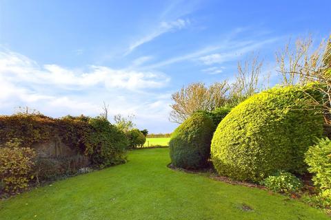 3 bedroom detached house for sale, Thurlby Road, Alford LN13