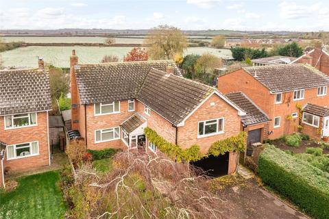 5 bedroom detached house for sale, Grendon Road, Edgcott, Aylesbury, Buckinghamshire, HP18