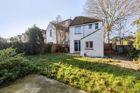 1a The Crescent, Sutton, SM1 4HU