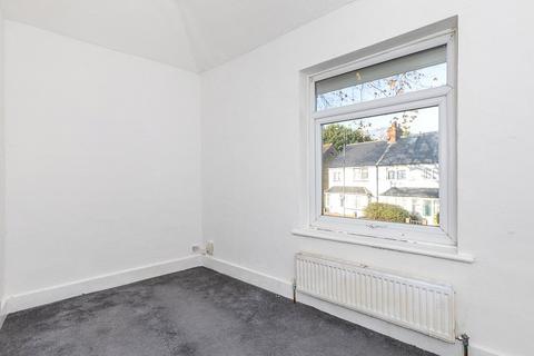 1a The Crescent, Sutton, SM1 4HU