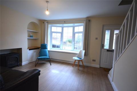 2 bedroom terraced house to rent, Kingslea, Surrey KT22