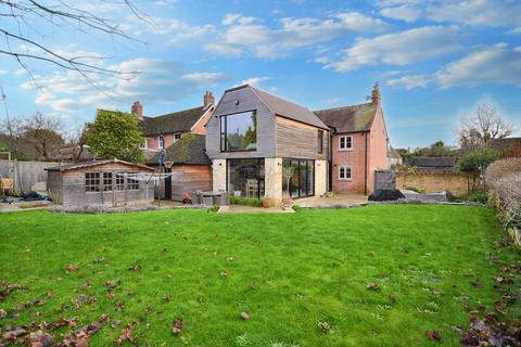 4 bedroom detached house for sale, Main Road, Bredon, Tewkesbury, Gloucestershire