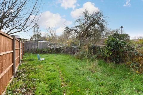 2 bedroom flat for sale, Cavendish Avenue, Ealing