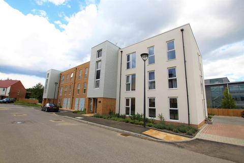 2 bedroom apartment to rent, Melrose Apartments, Addlestone KT15