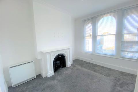 1 bedroom flat to rent, Windmill Street, Kent DA12