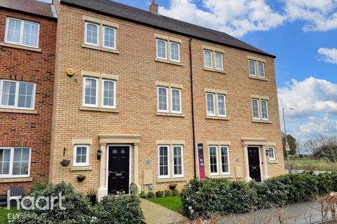 5 bedroom townhouse for sale, Yeomans Way, Littleport