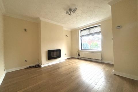 2 bedroom semi-detached house to rent, Albert Royds Street, Greater Manchester OL16