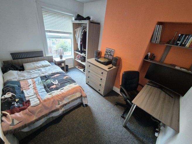 Exmouth-street-hu5-2ld-963315
