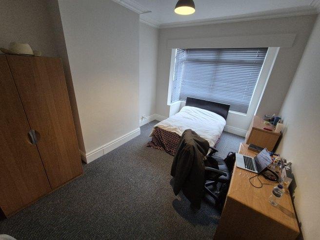 Newland-avenue-hu5-2ne-963332