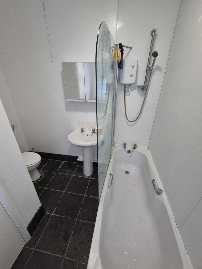 Newland-avenue-hu5-2ne-963339