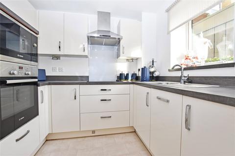 2 bedroom flat for sale, Cardamom Court, Bexleyheath, Kent, DA6