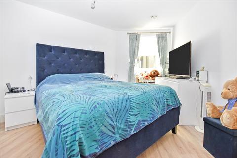 2 bedroom flat for sale, Cardamom Court, Bexleyheath, Kent, DA6