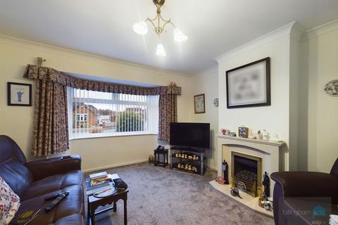 19 Brook Crescent, Kingswinford, DY6 9AT