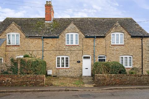 2 bedroom terraced house for sale, Fernham Road, Shellingford, Faringdon, Oxfordshire, SN7