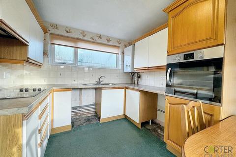 2 bedroom detached bungalow for sale, Carlson Gardens, Lutterworth