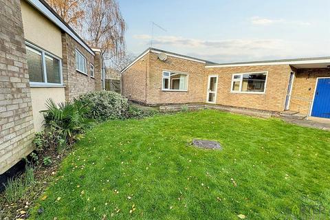 2 bedroom detached bungalow for sale, Carlson Gardens, Lutterworth