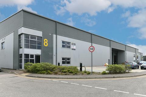 Industrial park to rent, Salbrook Road, Salfords RH1