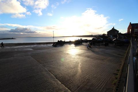 3 bedroom terraced house for sale, Bay View East, Newbiggin-By-The-Sea