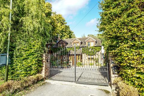 3 bedroom detached house for sale, St. Helens Down, Hastings