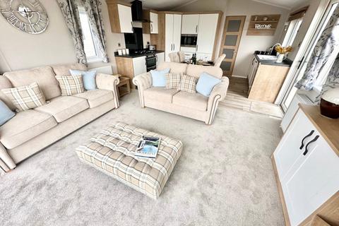 2 bedroom lodge for sale, Amble Links Holiday Park