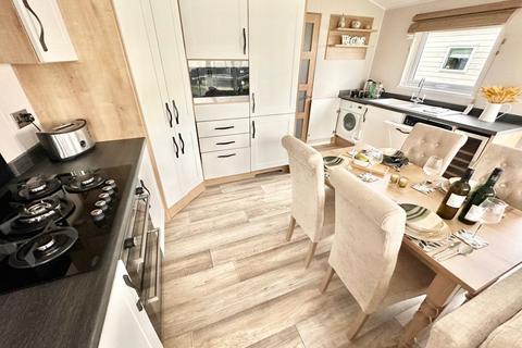 2 bedroom lodge for sale, Amble Links Holiday Park