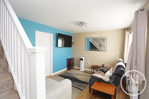 83 Catchpole Close, Kessingland, Lowestoft, NR33 7TL