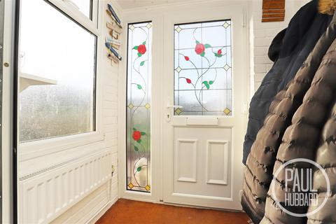 83 Catchpole Close, Kessingland, Lowestoft, NR33 7TL