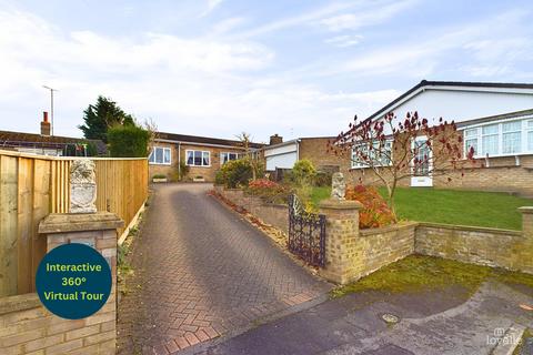 4 bedroom detached bungalow for sale, Summerdale, North Lincolnshire DN18