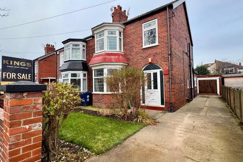 3 bedroom semi-detached house for sale, Oak Road, Redcar