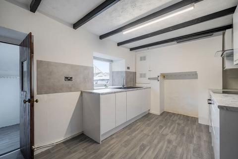 2 Chapel Street, Callington, PL17 7BL