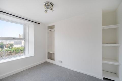 2 Chapel Street, Callington, PL17 7BL